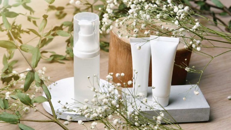 Produtos para a pele na geladeira