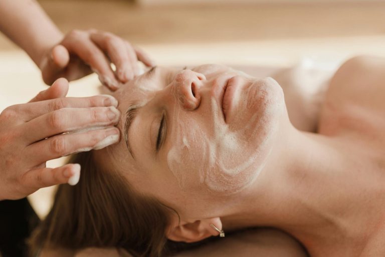Preenchimento Facial: Como conquistar uma Pele Jovem e Harmônica 1 Preenchimento facial