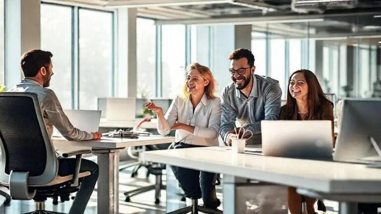 Desvendando os Desafios da Carreira e da Saúde Mental no Trabalho 1 Desvendando os Desafios da Carreira e da Saúde Mental no Trabalho