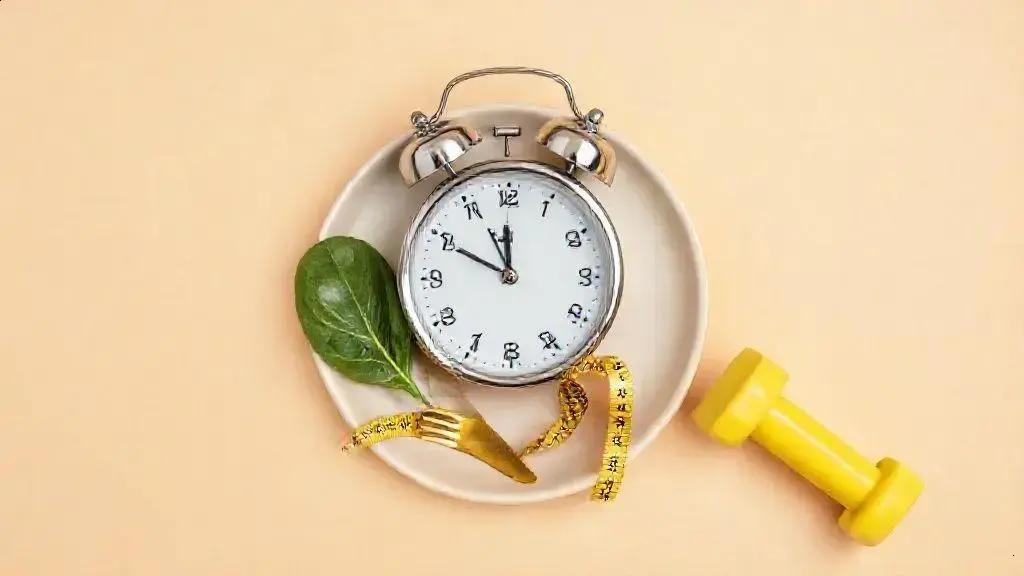 Os riscos do treino em jejum: é verdade que queima mais gordura?